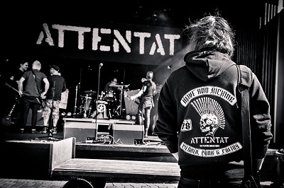 Attentat förbereder sig inför nästa gig Attentat förbereder sig inför nästa gig