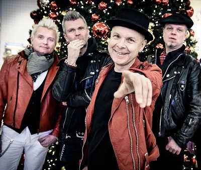 Punk christmas everybody! Punk christmas everybody!